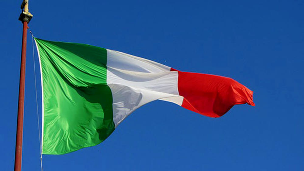 bandiera-italiana-2.jpg